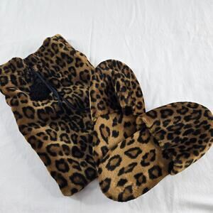 La Maison de la Fausse Fourrure France Womens Slippers + Bag Medium Leopard